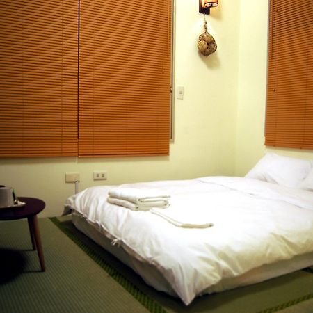 Love Hostel Tainan Exterior foto